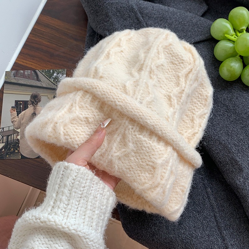Cream Cable Knit Beanie Women  - đánh giá và giá Beanie Cuffed Knit